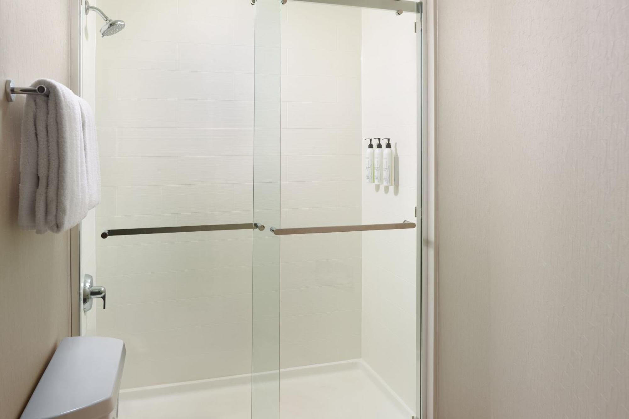Springhill Suites Charlotte University Research Park Extérieur photo